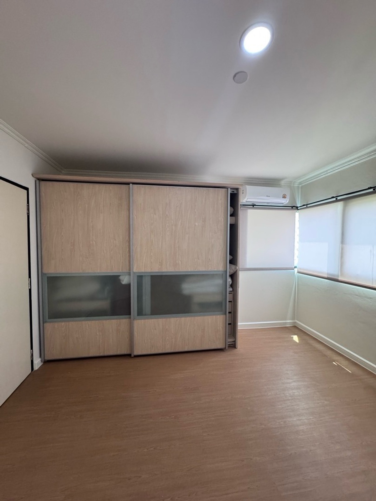 For RentCondoSathorn, Narathiwat : 🔥🚨Urgent! Sathorn gardens 2bed 2bath 94 Sq.m Only 40,000 per month