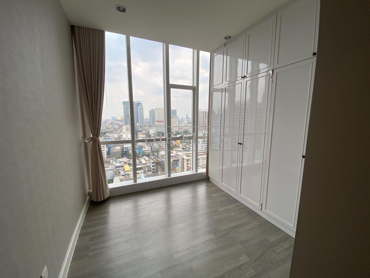 ให้เช่าคอนโดสาทร นราธิวาส : ✨ Steps away from Bangkok Christian College The Room Sathorn-TanonPun | Premium Facilities, Top Security, Prime Location 💕