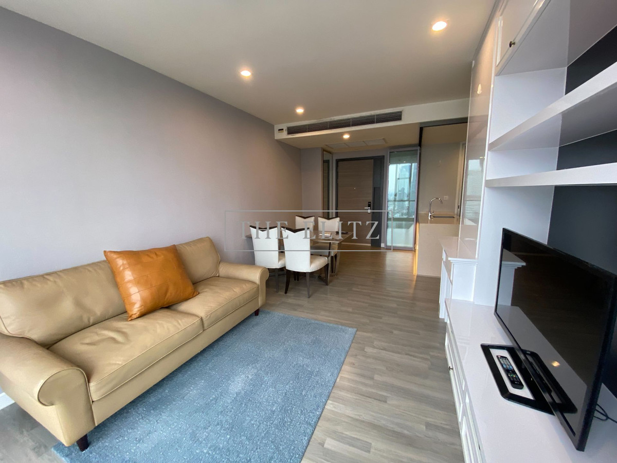 ให้เช่าคอนโดสาทร นราธิวาส : ✨ Steps away from Bangkok Christian College The Room Sathorn-TanonPun | Premium Facilities, Top Security, Prime Location 💕