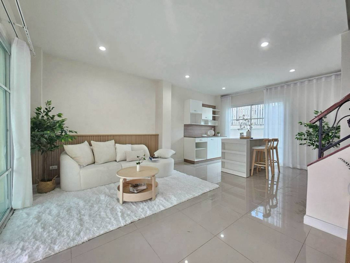 For SaleTownhomeEakachai, Bang Bon : For Sale Townhouse/Townhome  , The Betto , MRT-Phasi Charoen , Khwaeng Khlong Bang Phran , Bang Bon , Bangkok , CX-138811