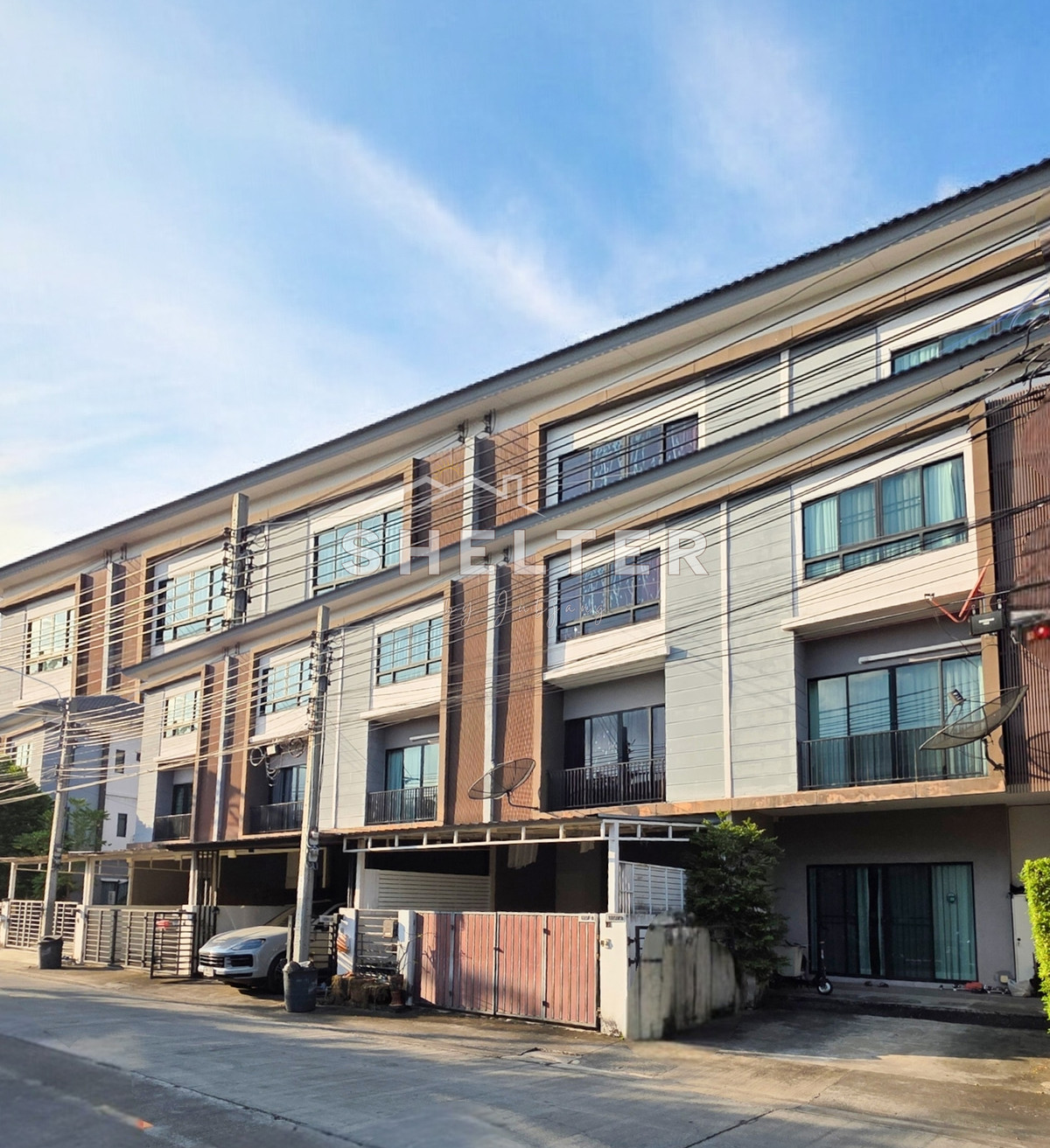 ขายทาวน์โฮมลาดพร้าว101 แฮปปี้แลนด์ : ทาวน์โฮมใกล้รถไฟฟ้าสายสีเหลือง โรงพยาบาลเวชธานี เดอะมอลล์ไลฟ์สโตร์ บางกะปิ