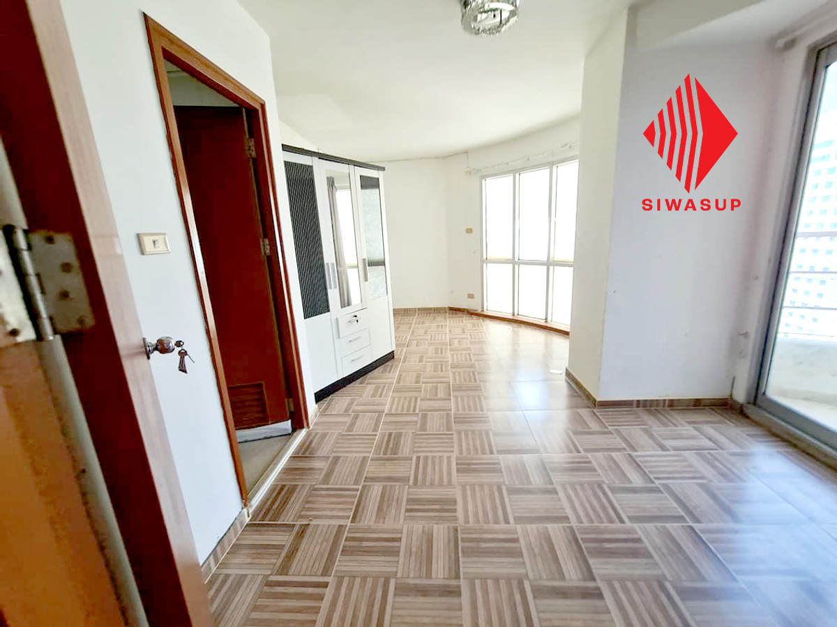 For SaleCondoRama3 (Riverside),Satupadit : SV City Rama 3 SV City Rama 3, condo along the Chao Phraya River, 243.55 sq m., 2-story duplex room, great location in the middle of the city, high floor, stunning city view.