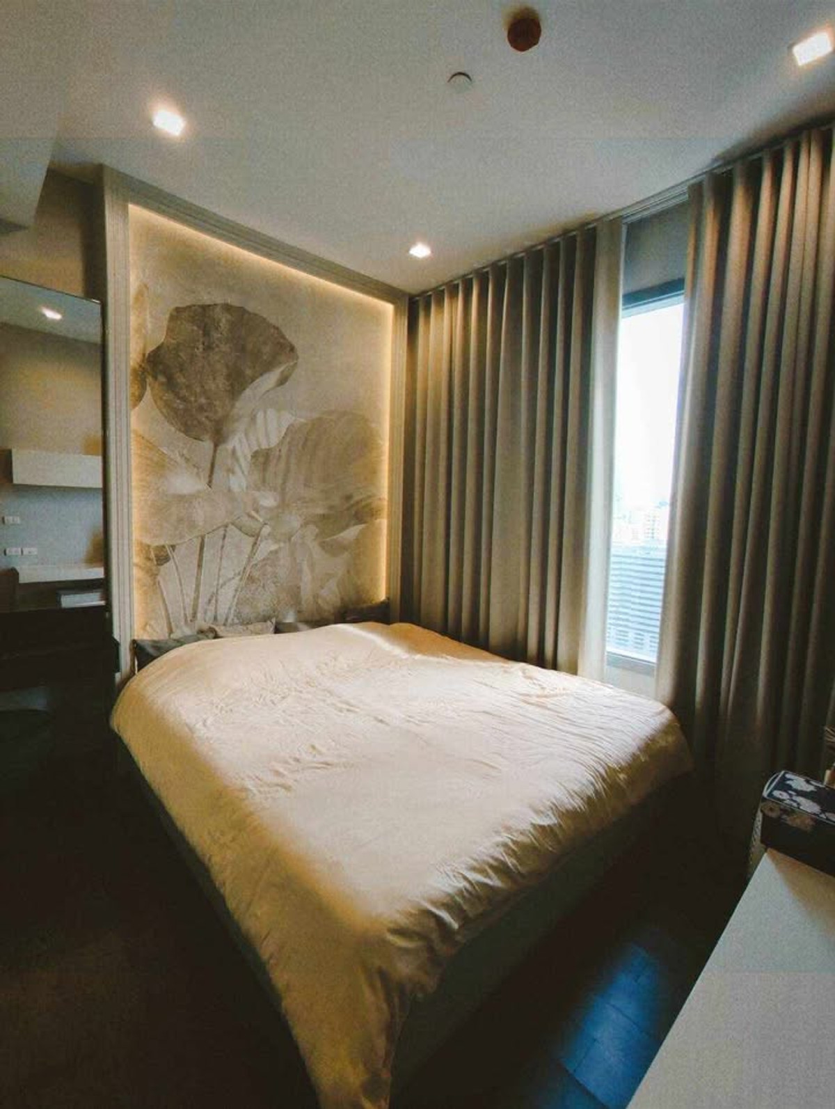 ให้เช่าคอนโดพระราม 9 เพชรบุรีตัดใหม่ RCA : ให้เช่า Q Asoke ราคา 30,000 บาท [MKr260213]