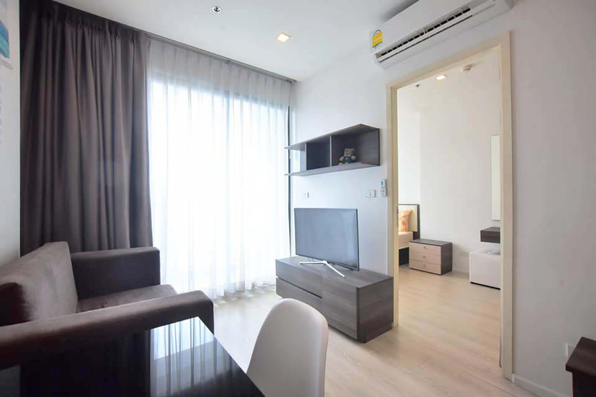 For RentCondoRatchadapisek, Huaikwang, Suttisan : Quinn Ratchada 17 fully furnished + unblock view (near MRT Sutthisan, Glas Haus Ratchada, Muang Thai-Phatra Complex)