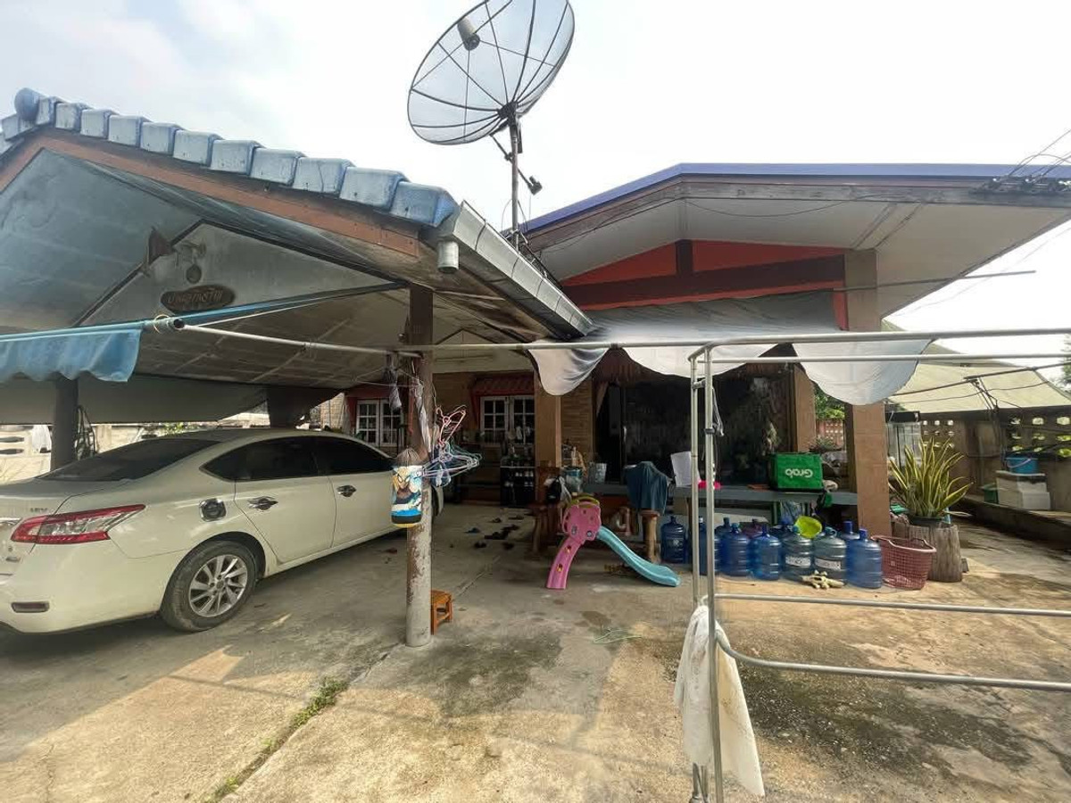For SaleHousePattaya, Bangsaen, Chonburi : One-story house One - story house Soi Muban Saenrak 3 Phan Thong Dist, Chonburi / 4 Bedrooms (FOR SALE) YEAN016