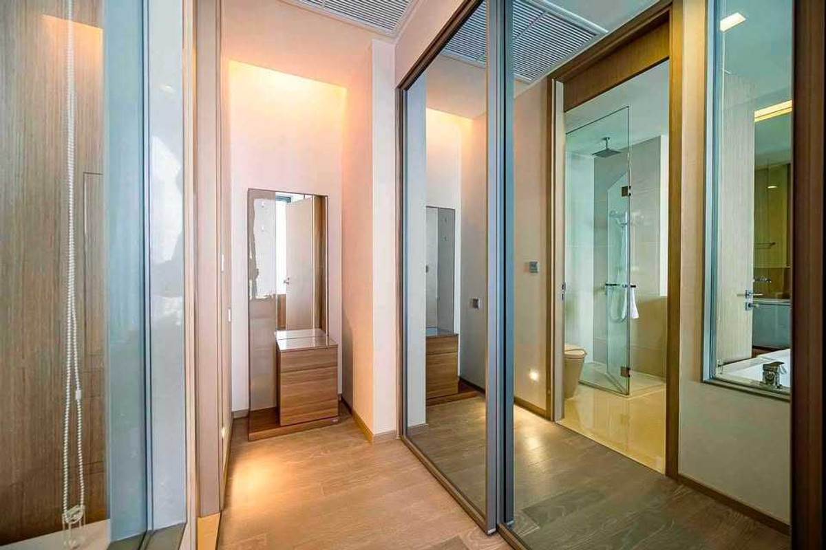 ให้เช่าคอนโดสุขุมวิท อโศก ทองหล่อ : 🌆 GT15710 | The Esse Asoke Prime CBD Condominium