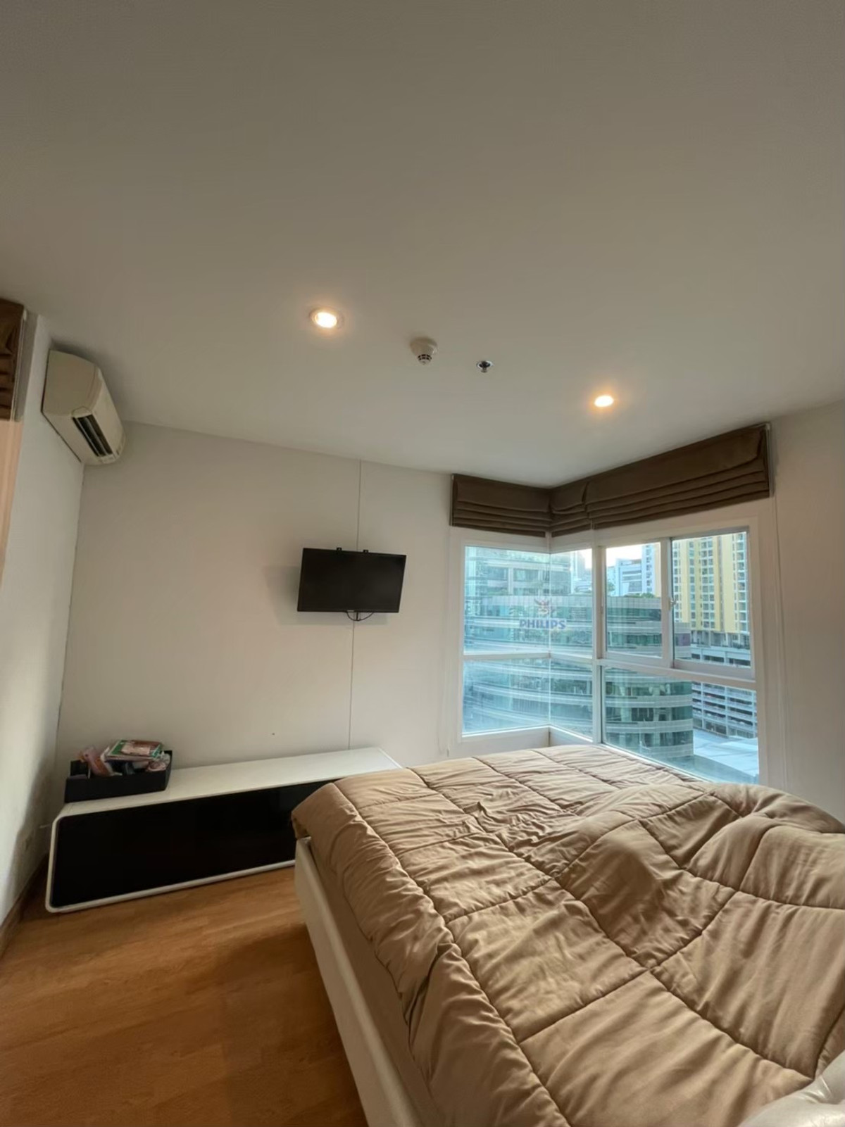 ขายคอนโดพระราม 9 เพชรบุรีตัดใหม่ RCA : The Parkland Grand Asoke - Phetchaburi / 2 Bedrooms (SALE WITH TENANT), เดอะ พาร์คแลนด์ แกรนด์ อโศก - เพชรบุรี / 2 ห้องนอน (ขายพร้อมผู้เช่า) TARN244