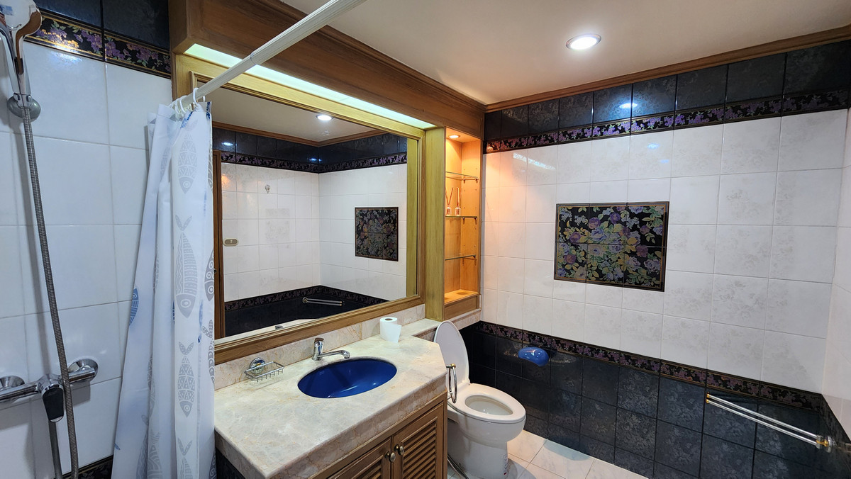 ให้เช่าคอนโดราชเทวี พญาไท : ให้เช่า เซ็นจูเรียน ปาร์ค 1 bed  2 bed 95 ตารางเมตร ราคา 30,000/เดือน สนใจติดต่อ 098-9655699 Pick I Line id : 0817333255