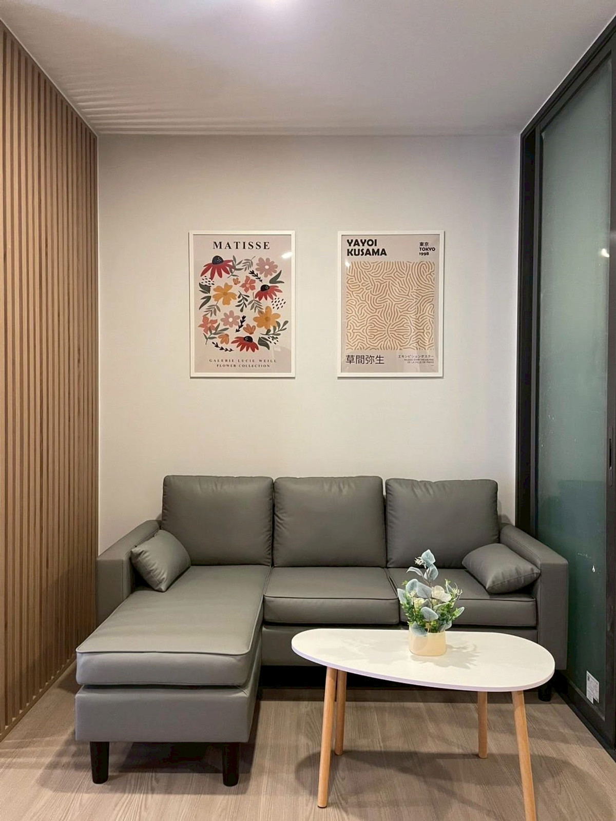 For RentCondoKhlongtoei, Kluaynamthai : Condo for rent, Aspire Rama 4 (Aspire Rama 4), beautiful room, good price, convenient travel, fully furnished. Ready to move in immediately. You can make an appointment to see the room.