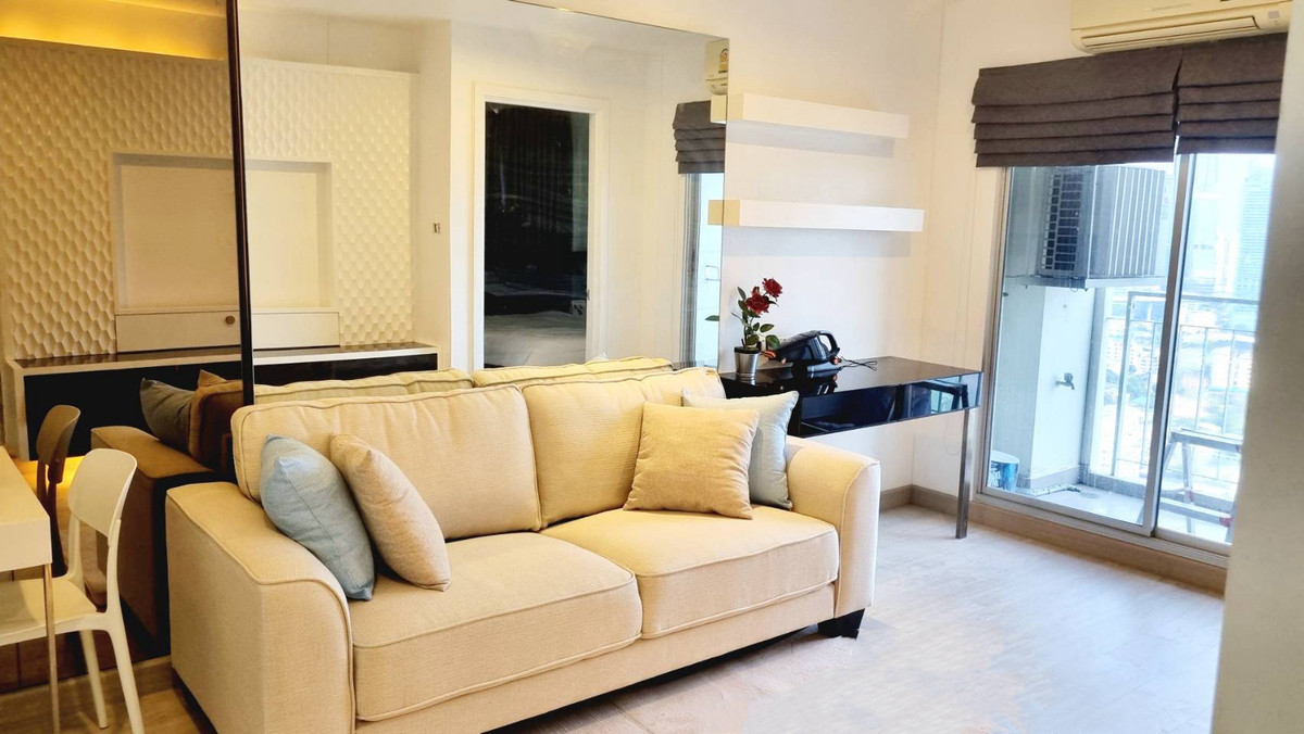 ขายคอนโดพระราม 3 สาธุประดิษฐ์ : Lumpini Park Riverside - Rama 3 / 1 Bedroom (FOR SALE), ลุมพินี พาร์ค ริเวอร์ไซด์ พระราม 3 / 1 ห้องนอน (ขาย) LD038