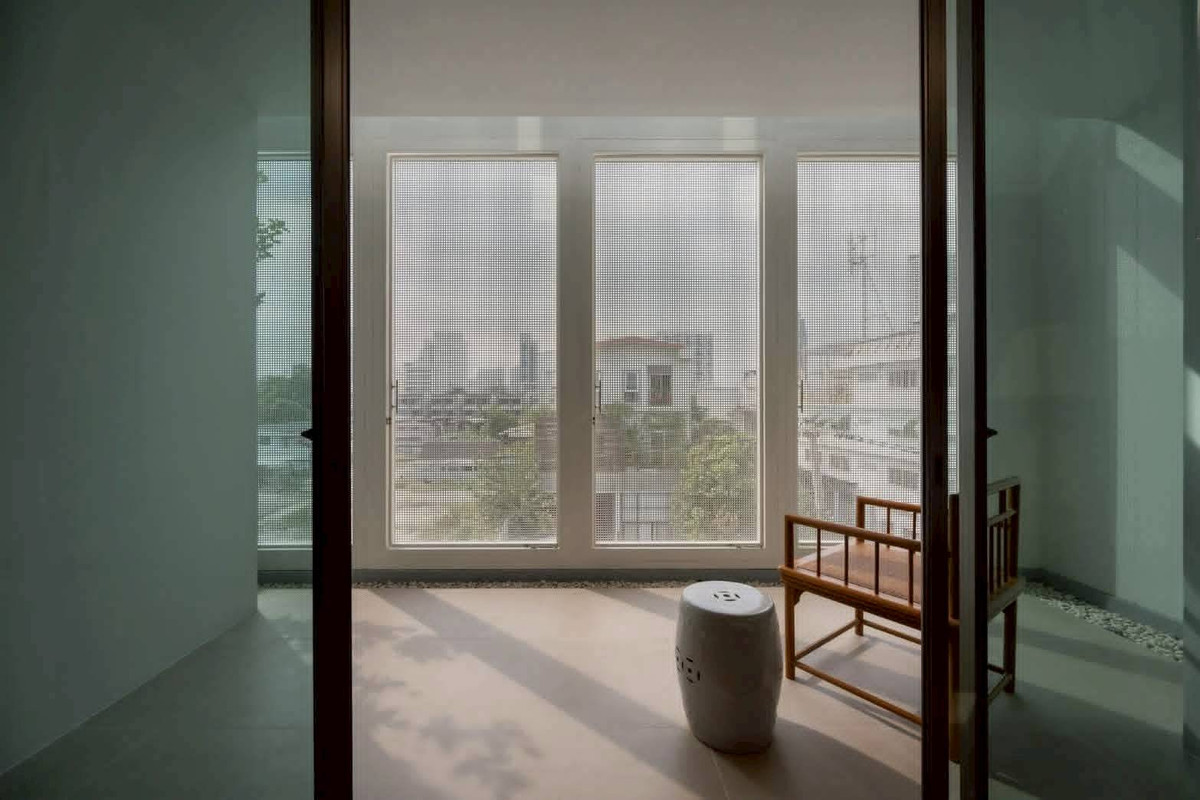 For SaleHome OfficeSapankwai,Jatujak : 5-Storey Home Office with Passenger Lift (Modern Luxury) Please call: 082-894-4624