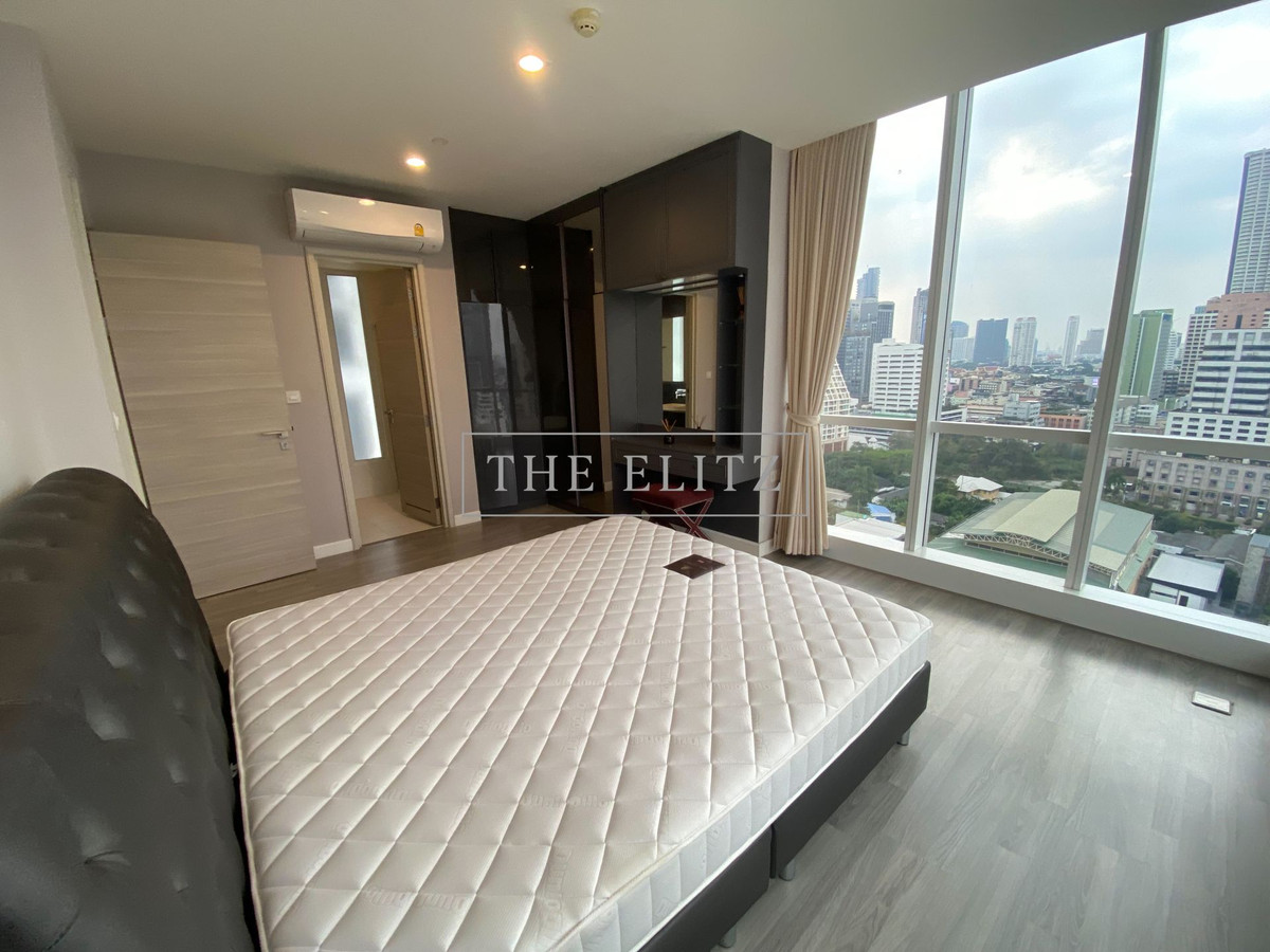 ให้เช่าคอนโดสาทร นราธิวาส : ✨ Steps away from Bangkok Christian College The Room Sathorn-TanonPun | Premium Facilities, Top Security, Prime Location 💕