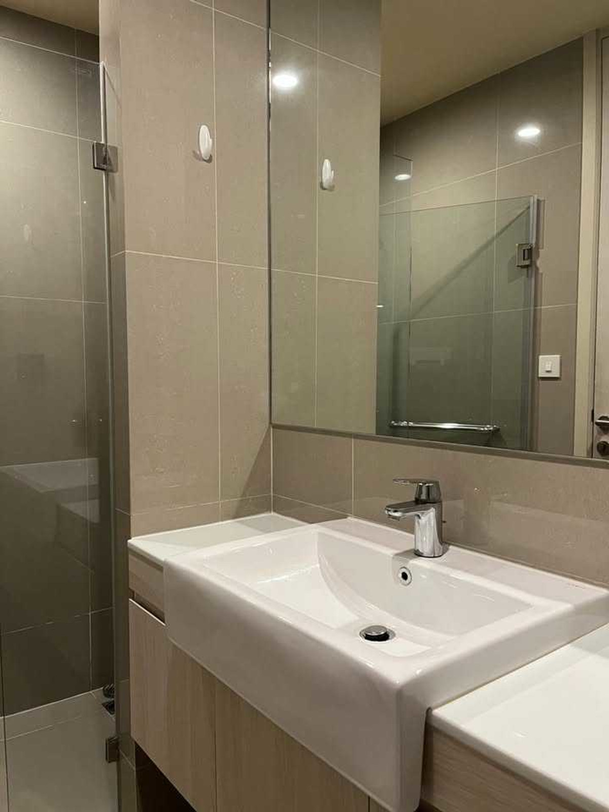 ให้เช่าคอนโดสุขุมวิท อโศก ทองหล่อ : 🔥 GT15731 | Noble Recole Sukhumvit 19 Prime CBD Condominium