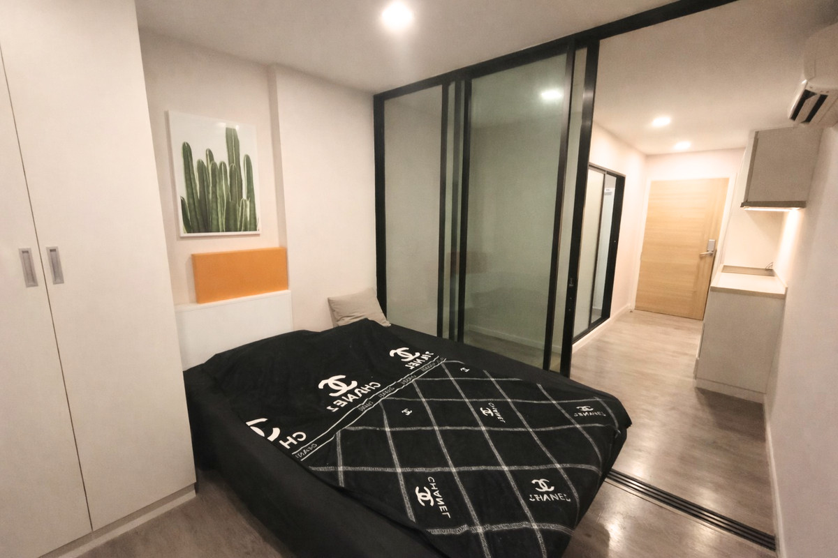 For SaleCondoBangna, Bearing, Lasalle : Located on Sukhumvit, yet peaceful and quiet—unlike the busy city center. For sale: Pause Sukhumvit 103 condominium. Perfect for owner-occupiers and a smart choice for rental investment.