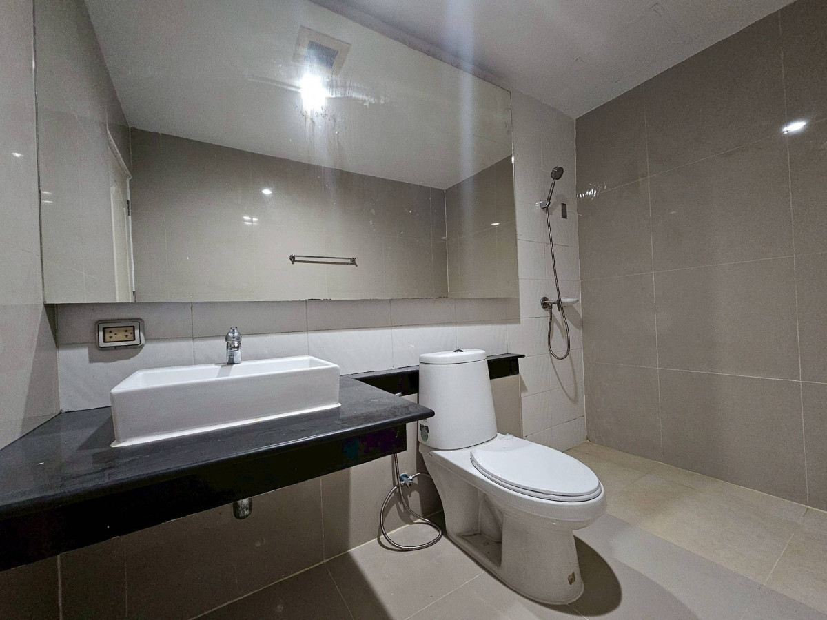 For SaleTownhomeEakachai, Bang Bon : For Sale Townhouse/Townhome  , The Betto , MRT-Phasi Charoen , Khwaeng Khlong Bang Phran , Bang Bon , Bangkok , CX-138811