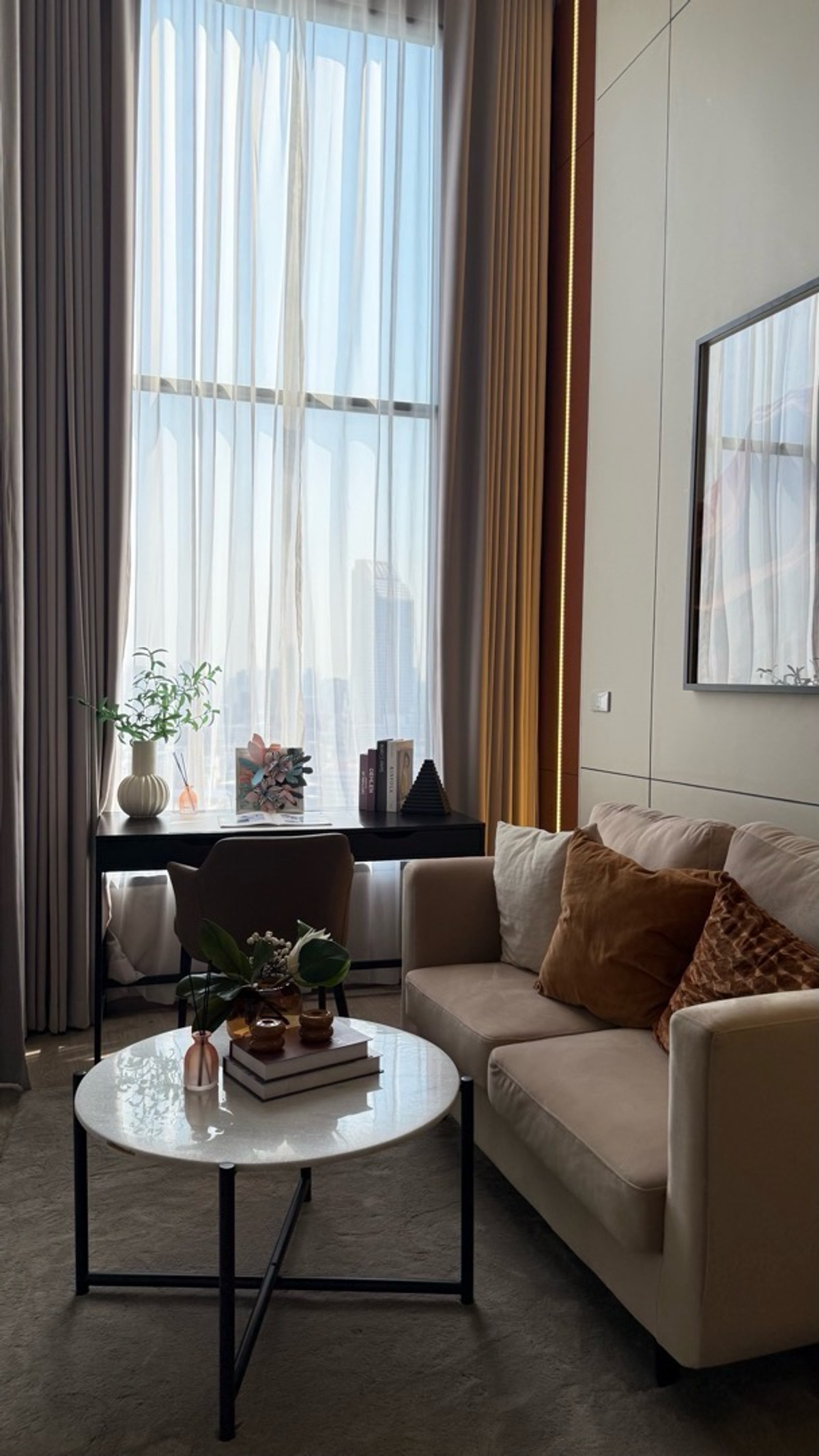 For SaleCondoRatchadapisek, Huaikwang, Suttisan : Complete room, ready to move in, HOT UNIT🔥
1Bedroom / Soho Bangkok Ratchada ✨