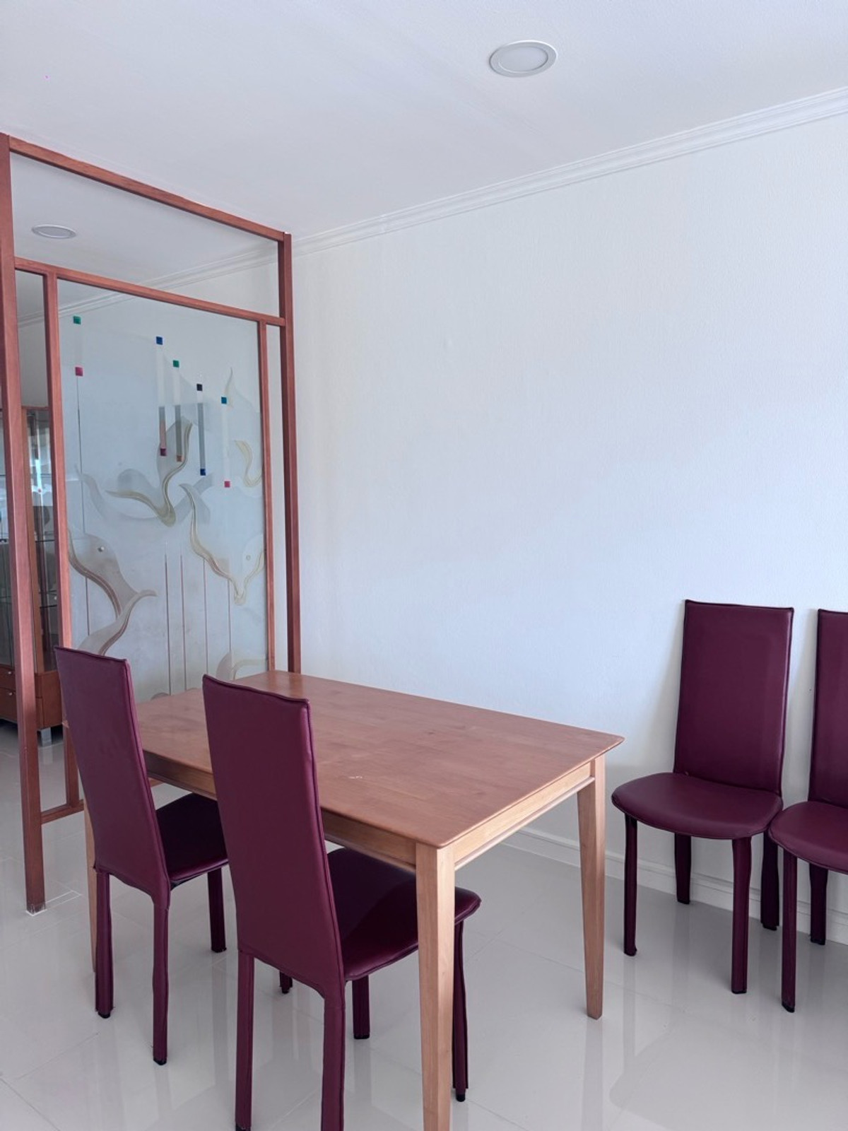 For RentCondoSathorn, Narathiwat : 🔥🚨Urgent! Sathorn gardens 2bed 2bath 94 Sq.m Only 40,000 per month