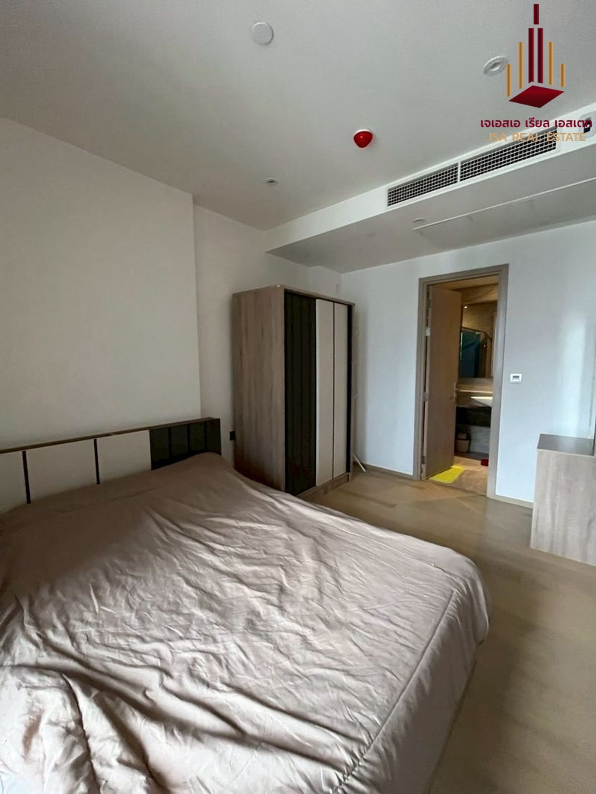 For SaleCondoRama9, Petchburi, RCA : ✨ For Sale: Ashton Asoke - Rama 9 Condo ✨ 💰 Only 7,750,000 THB