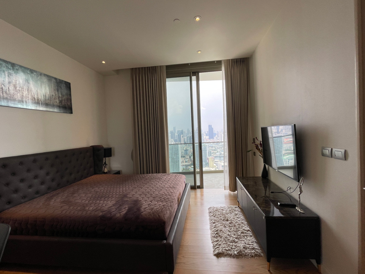 For SaleCondoWongwianyai, Charoennakor : Riverside condo for sale at Magnolia Waterfront Residences, beautifully decorated, fully furnished. There is a balcony with a river view. Near Icon Siam, BTS Charoen Nakhon, ready for sale