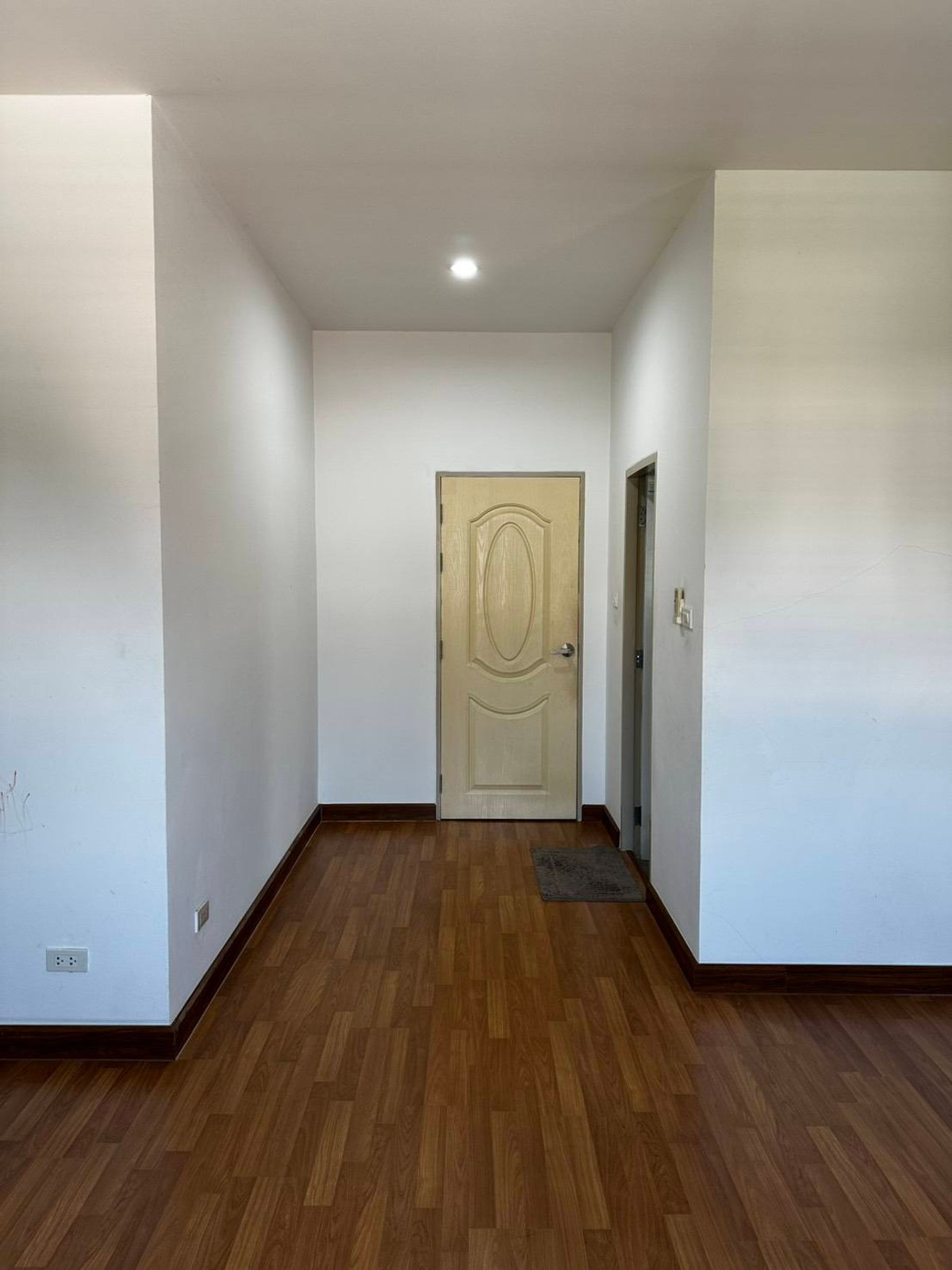 ขายบ้านพัทยา บางแสน ชลบุรี สัตหีบ : สงบแต่ไม่ไกลเมือง! ใกล้ถนนใหญ่ เดินทางไว 🌿 อนัญญา พรีเมี่ยม พลัส / 3 ห้องนอน (ขาย), Ananya Premium Plus / 3 Bedrooms (FOR SALE) BEWN062