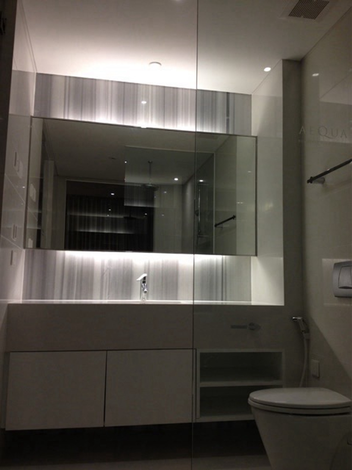 ให้เช่าคอนโดสุขุมวิท อโศก ทองหล่อ : Aequa Sukhumvit 49. for rent - 0816037454 pet friendly ✅🐱🐶