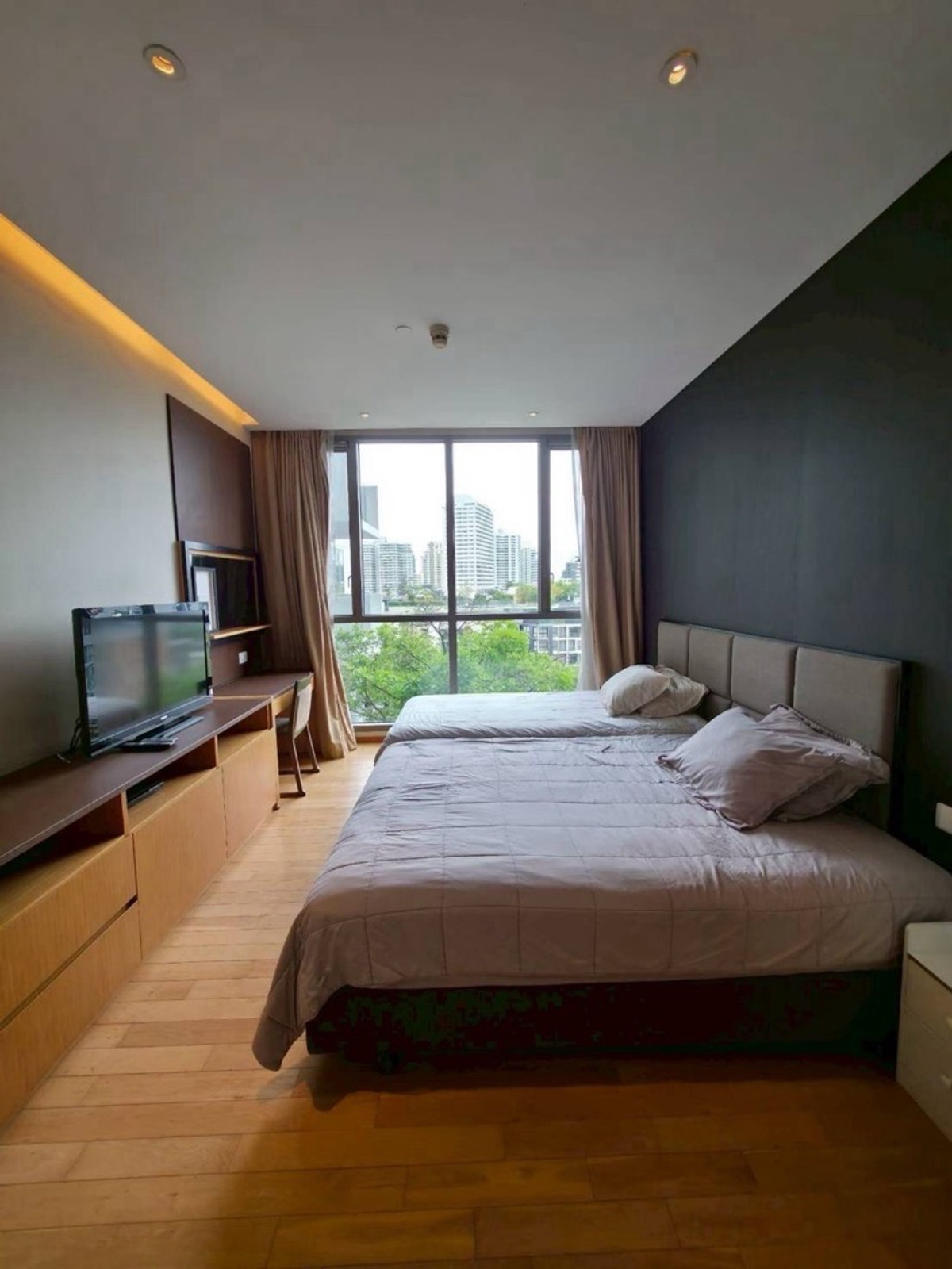 ให้เช่าคอนโดสุขุมวิท อโศก ทองหล่อ : Aequa Sukhumvit 49. for rent - 0816037454