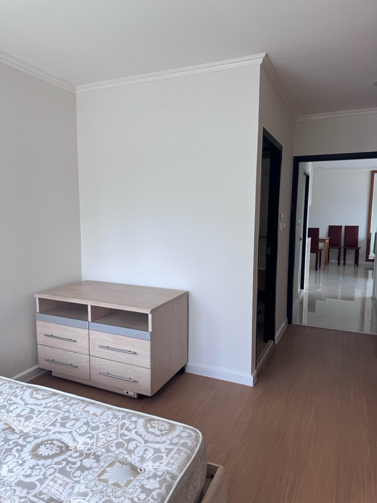 For RentCondoSathorn, Narathiwat : 🔥🚨Urgent! Sathorn gardens 2bed 2bath 94 Sq.m Only 40,000 per month