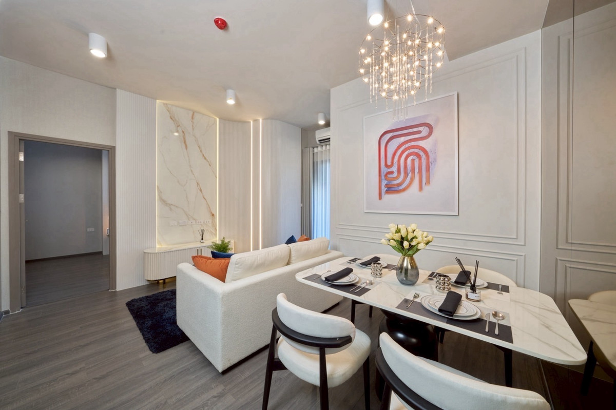 For SaleCondoKhlongtoei, Kluaynamthai : Ideo Sukhumvit Rama 4, new rooms sold directly from the project. There are many rooms to choose from. You can talk to each other at the back of the house.