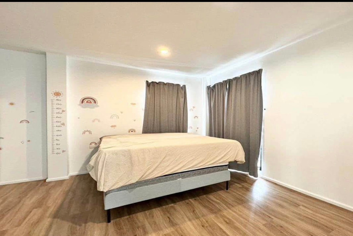 ขายบ้านวงเวียนใหญ่ เจริญนคร : 🏡บ้านเดี่ยวสร้างเอง ดีไซน์พิเศษ ให้ความรู้สึกราวกับหลุดออกมาจากหนัง