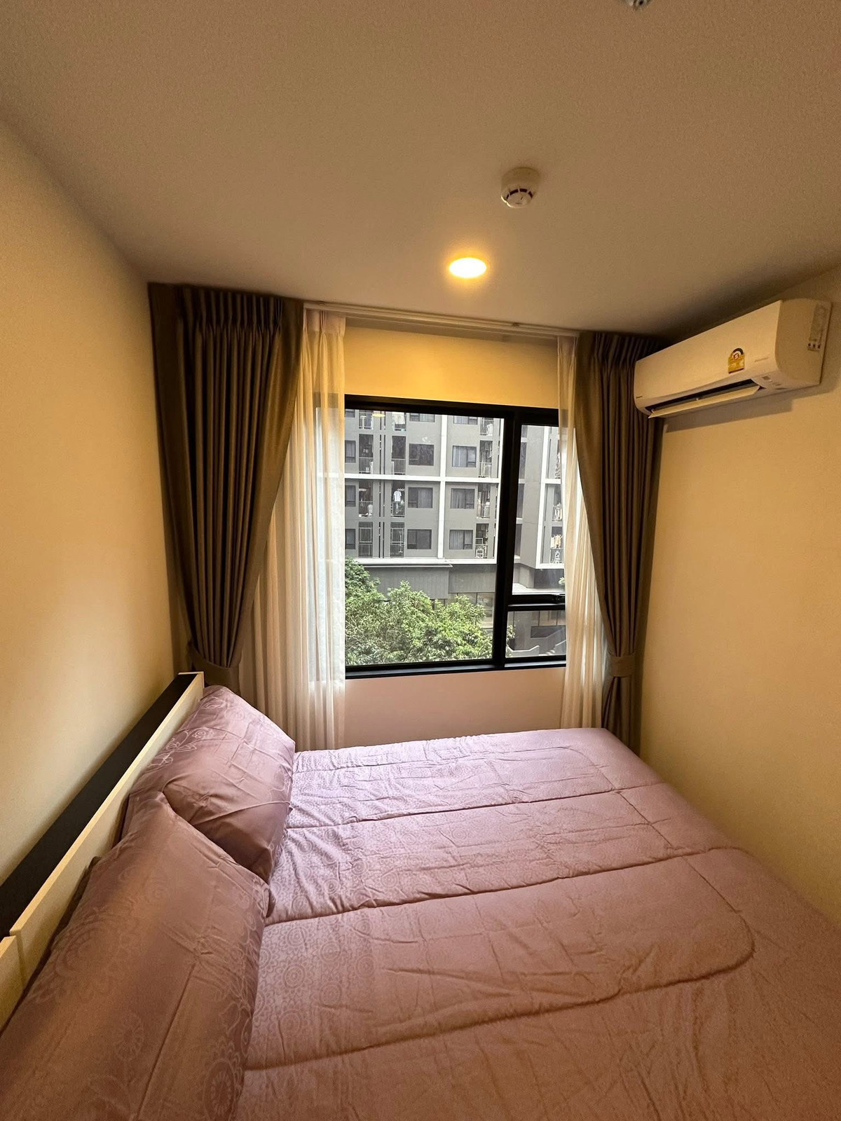 For RentCondoPinklao, Charansanitwong : 🔥Rent!!🔥 Code PR118 Condo Chewathai Pinklao