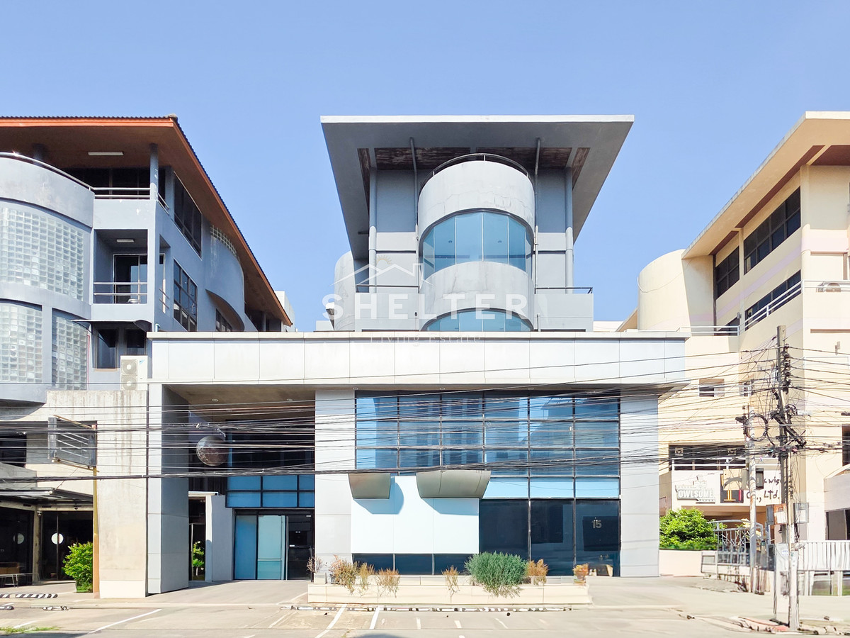 ให้เช่าอาคารพาณิชย์รามคำแหง หัวหมาก : อาคารพาณิชย์ 5 ชั้น ทาวน์อินทาวน์ ให้เช่า พร้อมเข้าอยู่ ✨