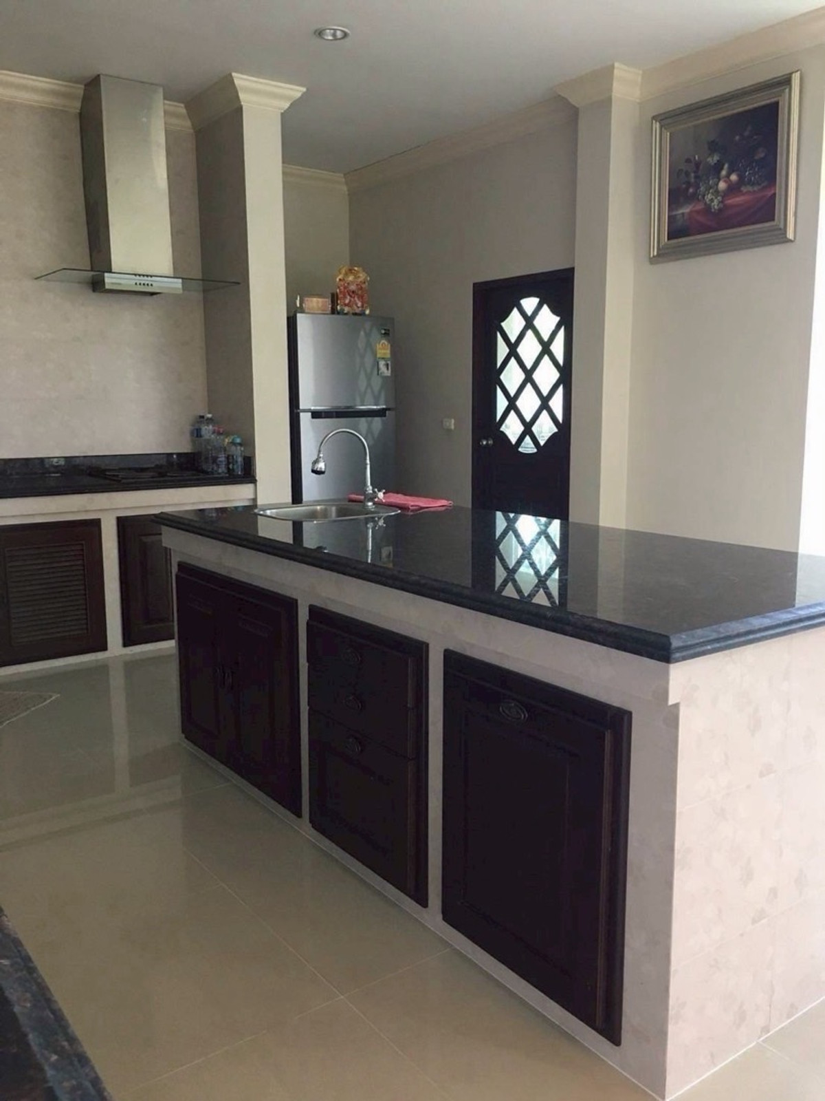 บ้านสมุทรปราการ สำโรง : เช่าและขายคฤหาสน์หลังใหญ่ติดริมน้ำ บางพลี เทพารักษ์ กม.13 ที่ดิน 2 ไร่ ใกล้สนามบินสุวรรณภูมิ