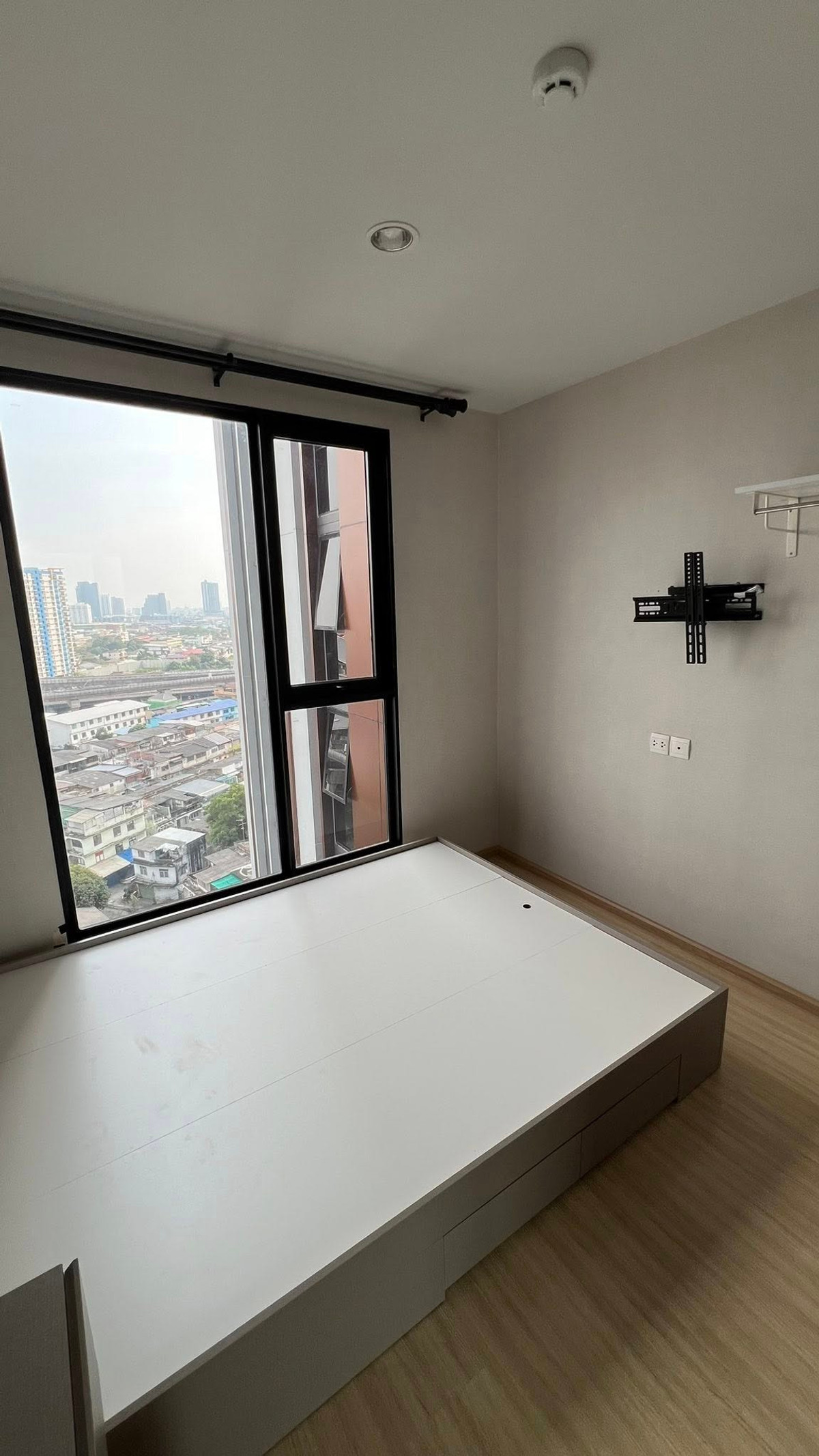 ขายคอนโดท่าพระ ตลาดพลู วุฒากาศ : The Privacy Thaphra Interchange【𝐒𝐄𝐋𝐋 & 𝐑𝐄𝐍𝐓】🔥ความเรียบหรูที่ให้ความสงบแบบผู้ใหญ่ เหมาะกับชีวิตที่ต้องการคุณภาพ🔥 ติดต่อไลน์ไอดี: @hacondo