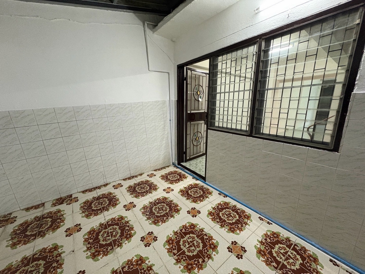 ให้เช่าคอนโดเสรีไทย-นิด้า : ให้เช่า ทาวน์เฮ้า เสรีไทย32