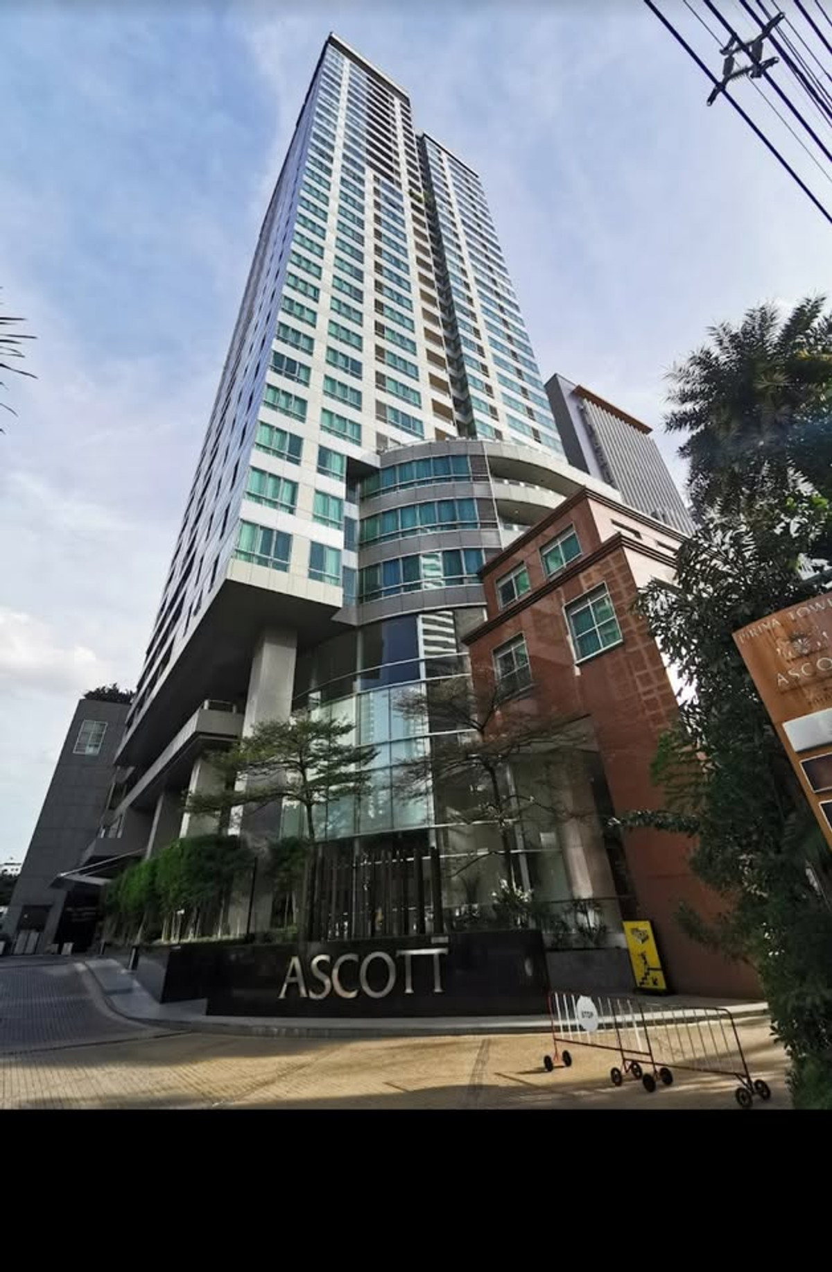 For SaleCondoSathorn, Narathiwat : 🔥 Booking cancelled! This price is hard to find! Sky Villa Sathorn, ready to transfer ownership! 🔥 MD-26086492