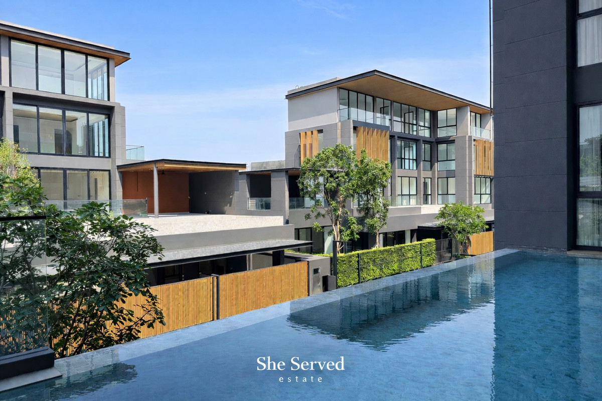 For SaleHouseYothinpattana,CDC : ◈ CIRA Residences ◈ Ultra-Luxury 3.5-Storey Residences • Private Pool & Lift in Every Home • Only 9 Exclusive Estates