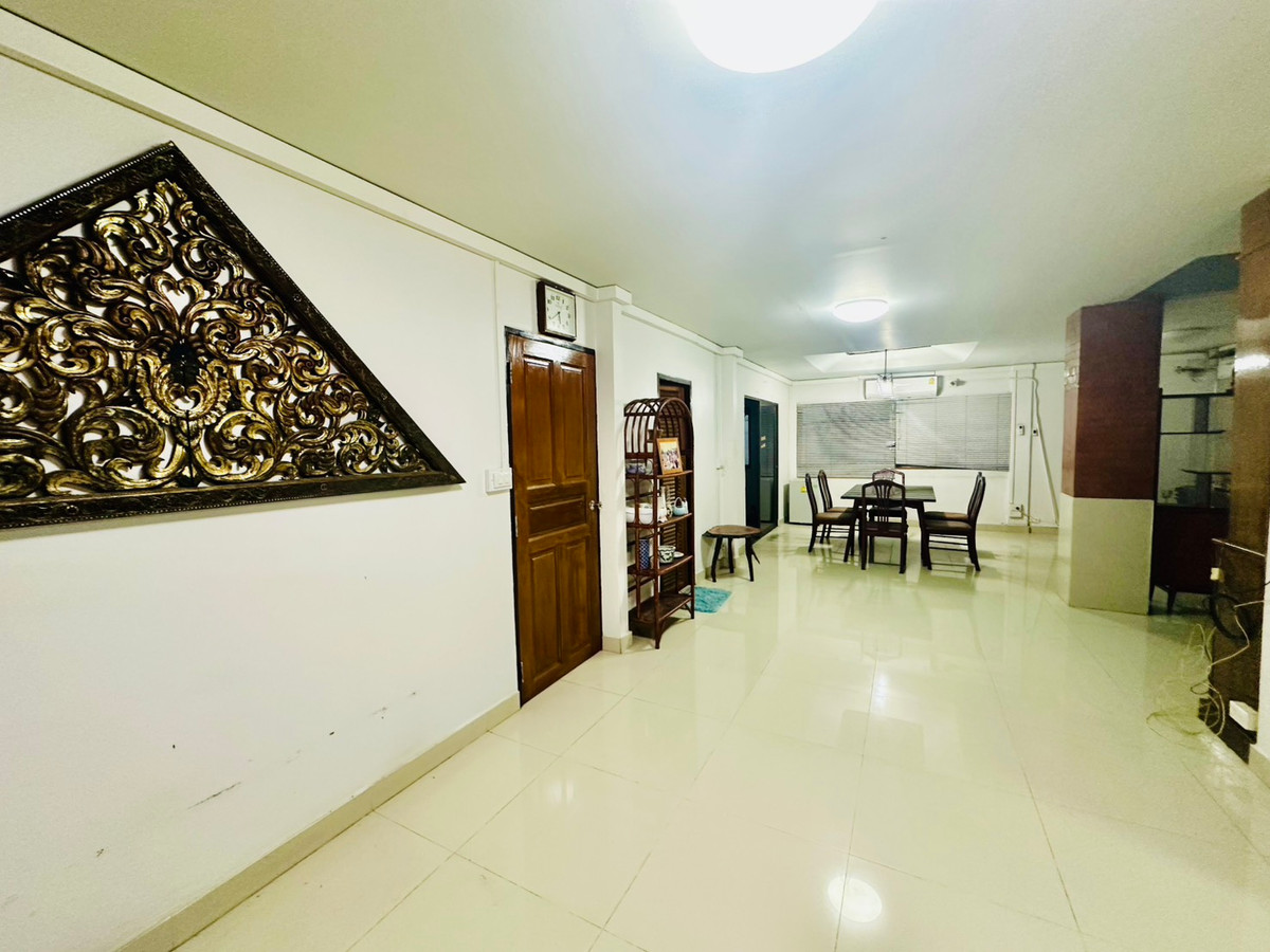 For SaleHousePathum Thani,Rangsit, Thammasat : Single house for sale, Garden Home Village, near Save Wanko Market, K.P.O. intersection, only 7 minutes.