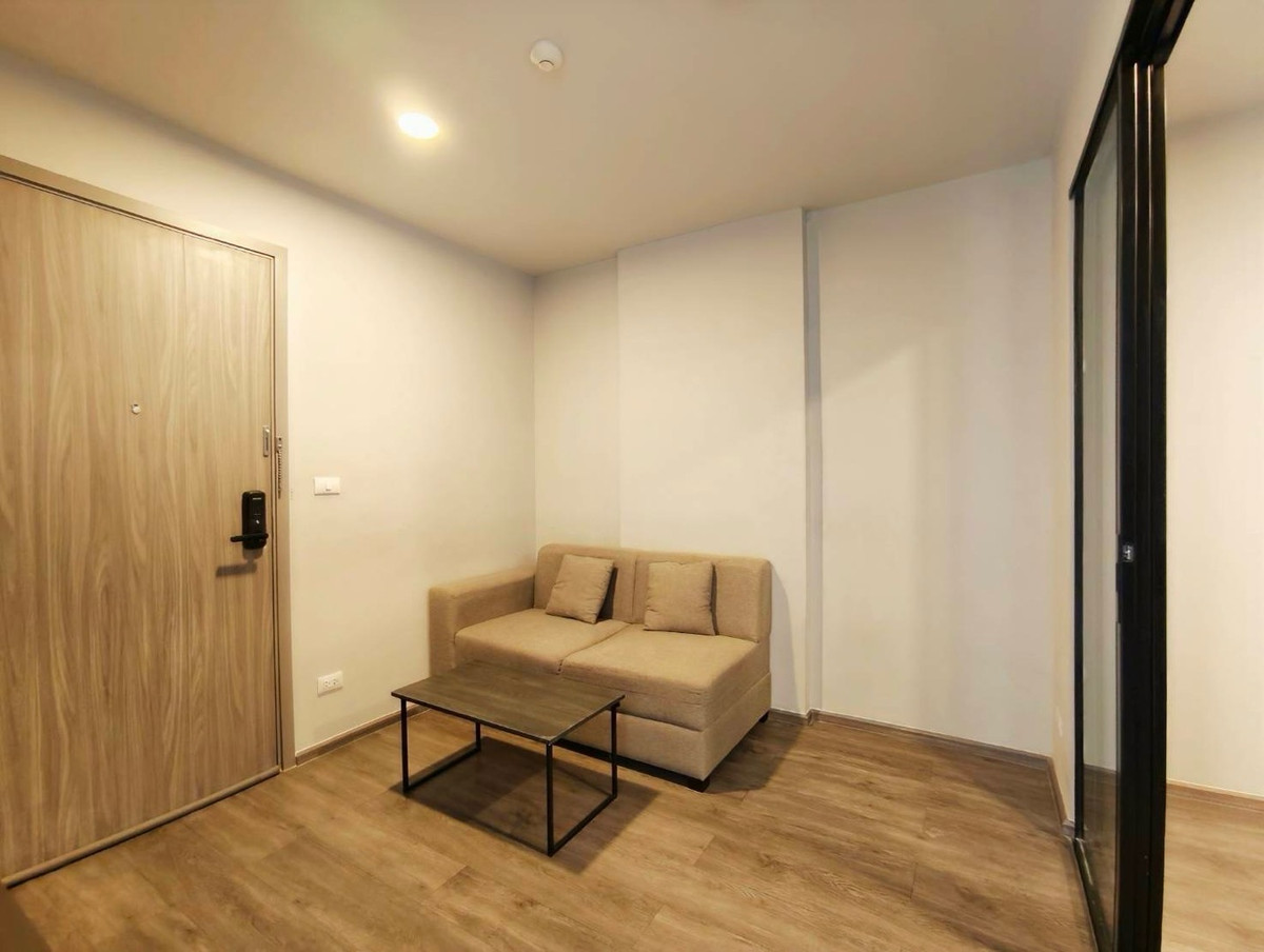 For SaleCondoRama9, Petchburi, RCA : 👑✨ Condo ready to move in, high floor, Rama 9 location, beautiful room, looks expensive, finished in one room 🏆🚀
🏡 Condo for sale Supalai Monte Rama 9
✨ Beautifully decorated room, ready to move in, no need to renovate 💸 Price 2.75 million baht