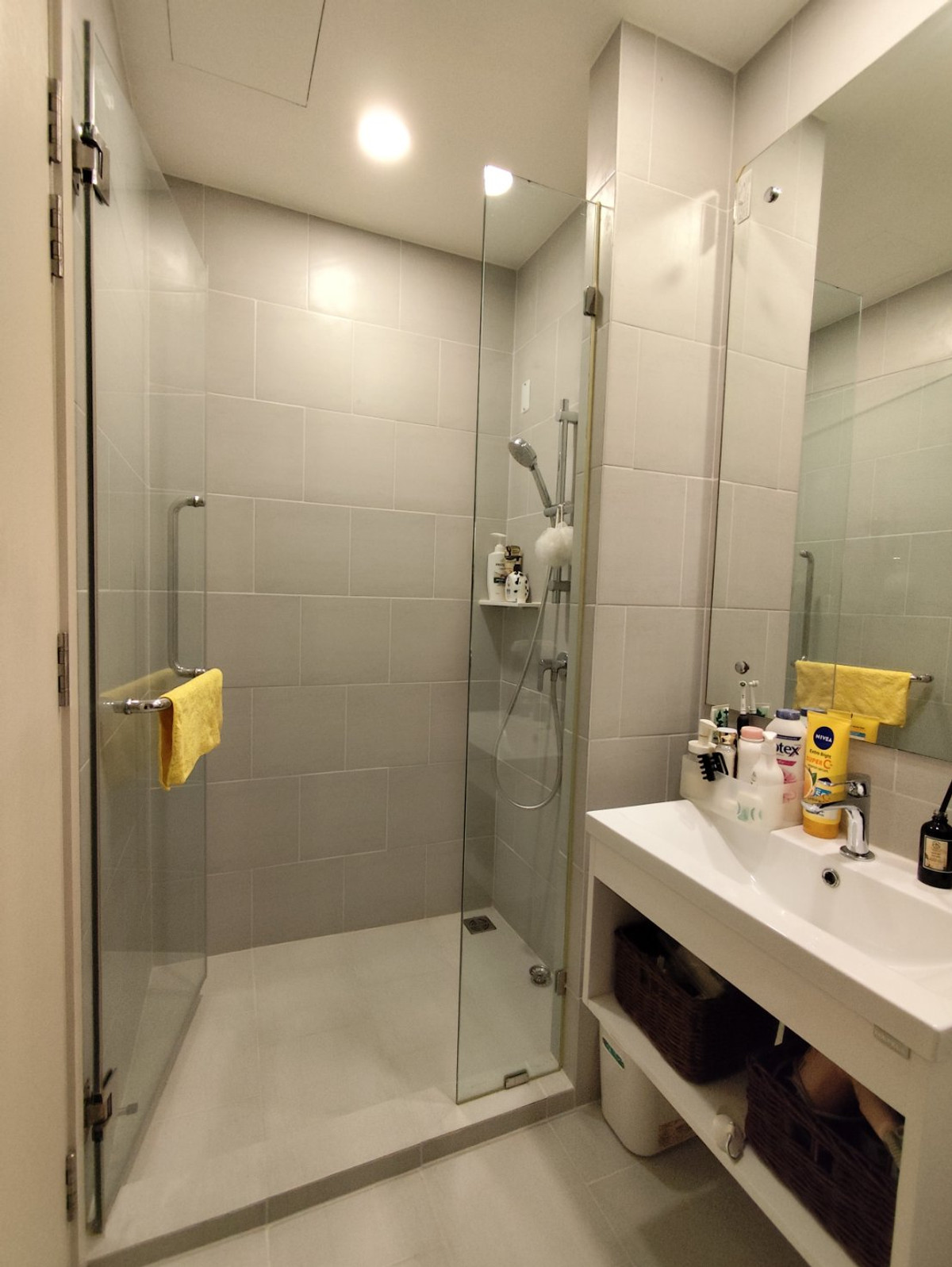 For RentCondoPinklao, Charansanitwong : *FOR RENT* De LAPIS Charan 81, near MRT Bang Phlat 30 m.