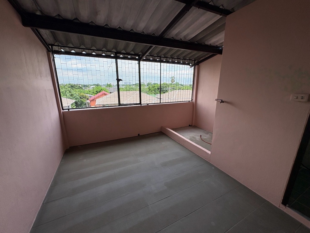 ให้เช่าคอนโดเสรีไทย-นิด้า : ให้เช่า ทาวน์เฮ้า เสรีไทย32