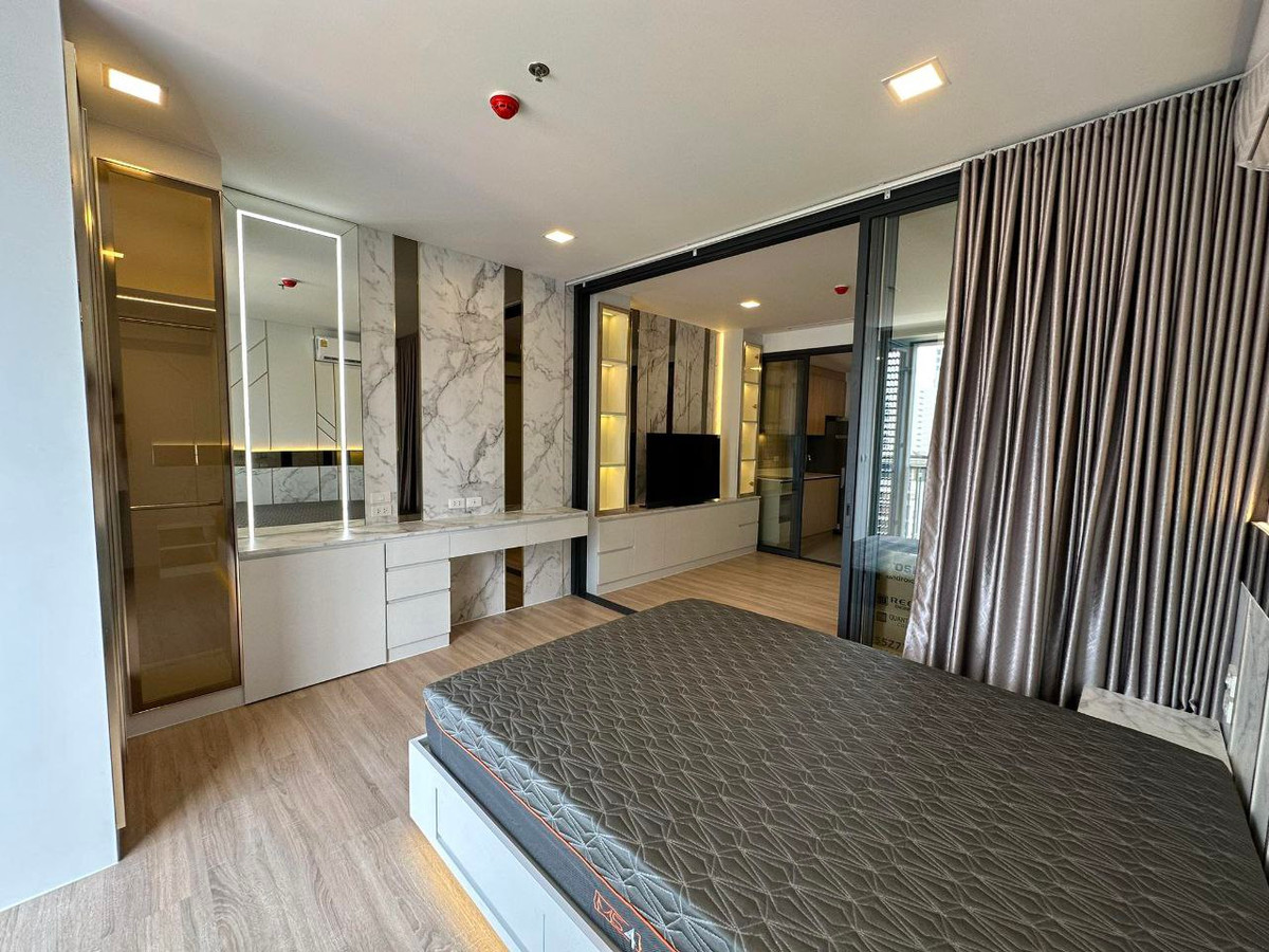 For SaleCondoRatchathewi,Phayathai : XT Phayathai【𝐒𝐄𝐋𝐋 & 𝐑𝐄𝐍𝐓】🔥Fun, modern design with playful elements, perfect for the younger generation who dislike monotony.🔥 Contact Line ID: @hacondo