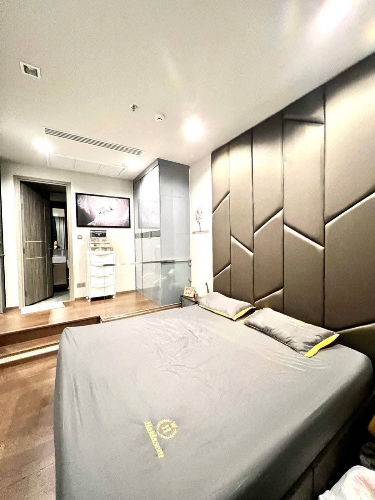 For SaleCondoAri,Anusaowaree : Condo for sale Ideo Q Victory price 8,290,000 baht [MKsr260208]