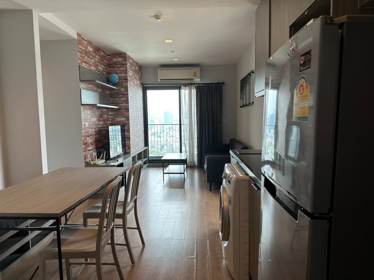 For SaleCondoLadprao, Central Ladprao : Best Price ‼️For sale Chapter One Midtown ladprao 24, very beautiful room, fully decorated, high floor, city view.