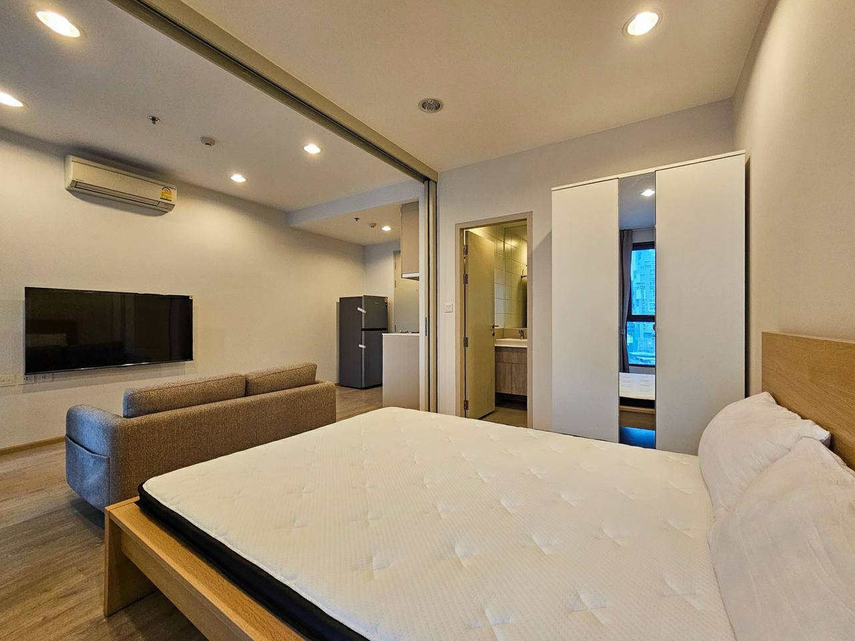 For SaleCondoRatchathewi,Phayathai : Ideo Q Ratchathewi【𝐒𝐄𝐋𝐋 & 𝐑𝐄𝐍𝐓】🔥A bright, airy, and energetic room that makes you feel more active in life!🔥 Contact Line ID: @hacondo