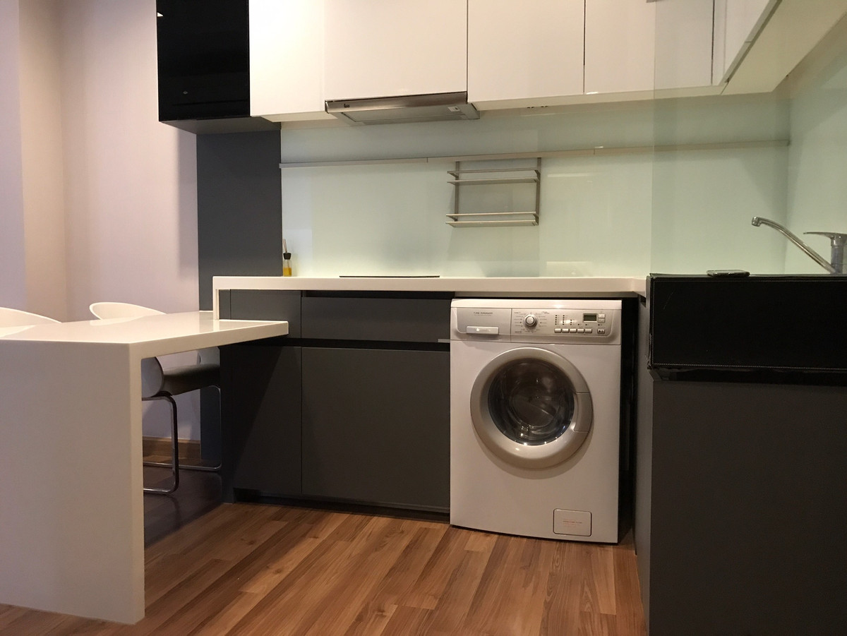 ให้เช่าคอนโดรัชดา ห้วยขวาง : คอนโด ให้เช่า IVY Ampio 44 ตรม. 1 นอน 1 น้ำ เฟอร์ครบ พร้อมอยู่ 28,000บาท/month  Condo for RENT Ivy Ampio 1bed 1 bath 44 Sq,m fully finished ready to move in 28,000 Baht / month  ห้องกว้างมาก 44 ตรม. 1 นอน 1 น้ำ เฟอร์ครบ พร้อมอยู่    Location : Ratchadaphi