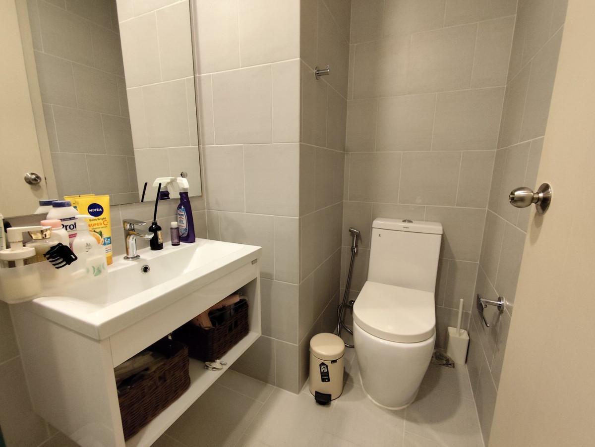 For RentCondoPinklao, Charansanitwong : *FOR RENT* De LAPIS Charan 81, near MRT Bang Phlat 30 m.