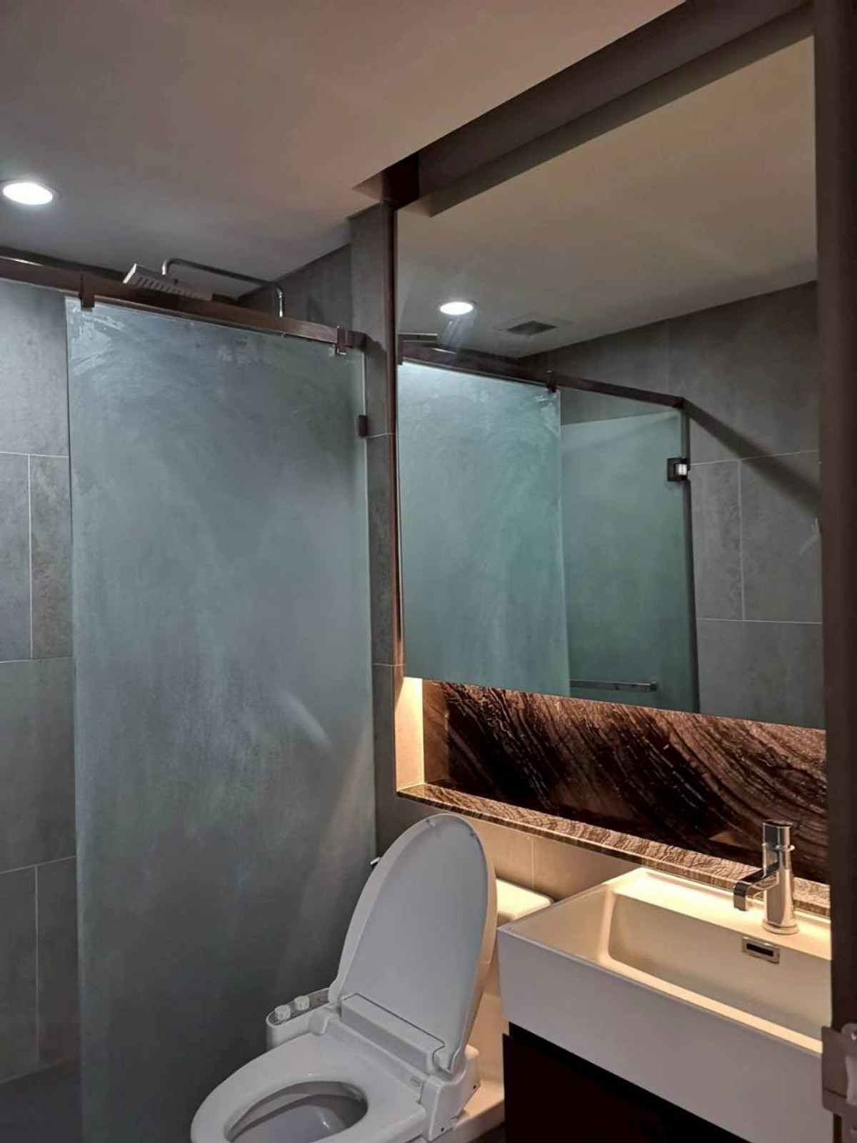 ให้เช่าคอนโดสุขุมวิท อโศก ทองหล่อ : ✅ TLP146 ✅ Line : @p2nproperty