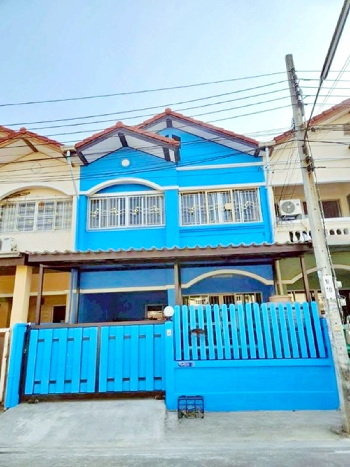 ให้เช่าทาวน์โฮมบางแค เพชรเกษม : รพ.วิชัยเวช อินเตอร์ 760ม. หนองแขม ให้เช่าทาวน์เฮาส์ 2 ชั้น ม.เอเชีย 660ม. 3 นอน 2 น้ำ MRTหลักสอง 24 ตร.วา. 190 ตร.ม. 2 จอดรถ