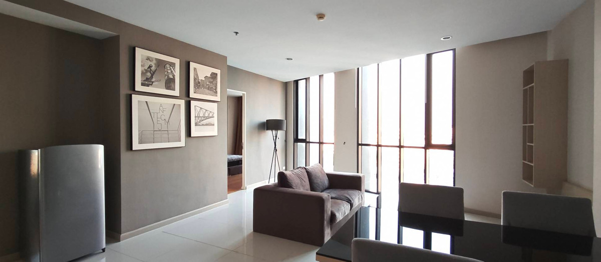 For RentCondoSukhumvit, Asoke, Thonglor : Condo for rent Estella Ekkamai, location Sukhumvit 63 (Ekkamai) | near BTS Ekkamai | Condo ready to move in in the heart of the city.