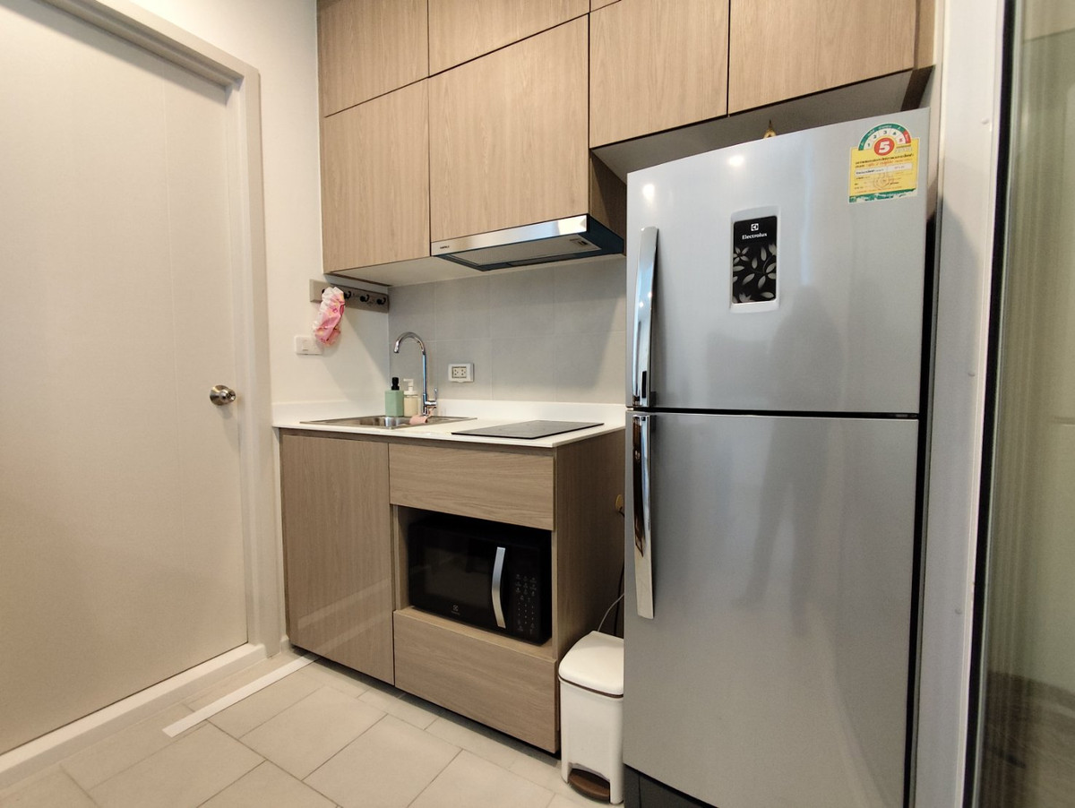 For RentCondoPinklao, Charansanitwong : *FOR RENT* De LAPIS Charan 81, near MRT Bang Phlat 30 m.